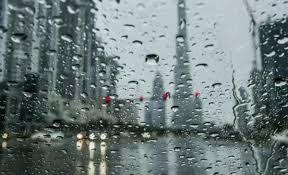 Employees’ Rights During Rainy Days in the UAE